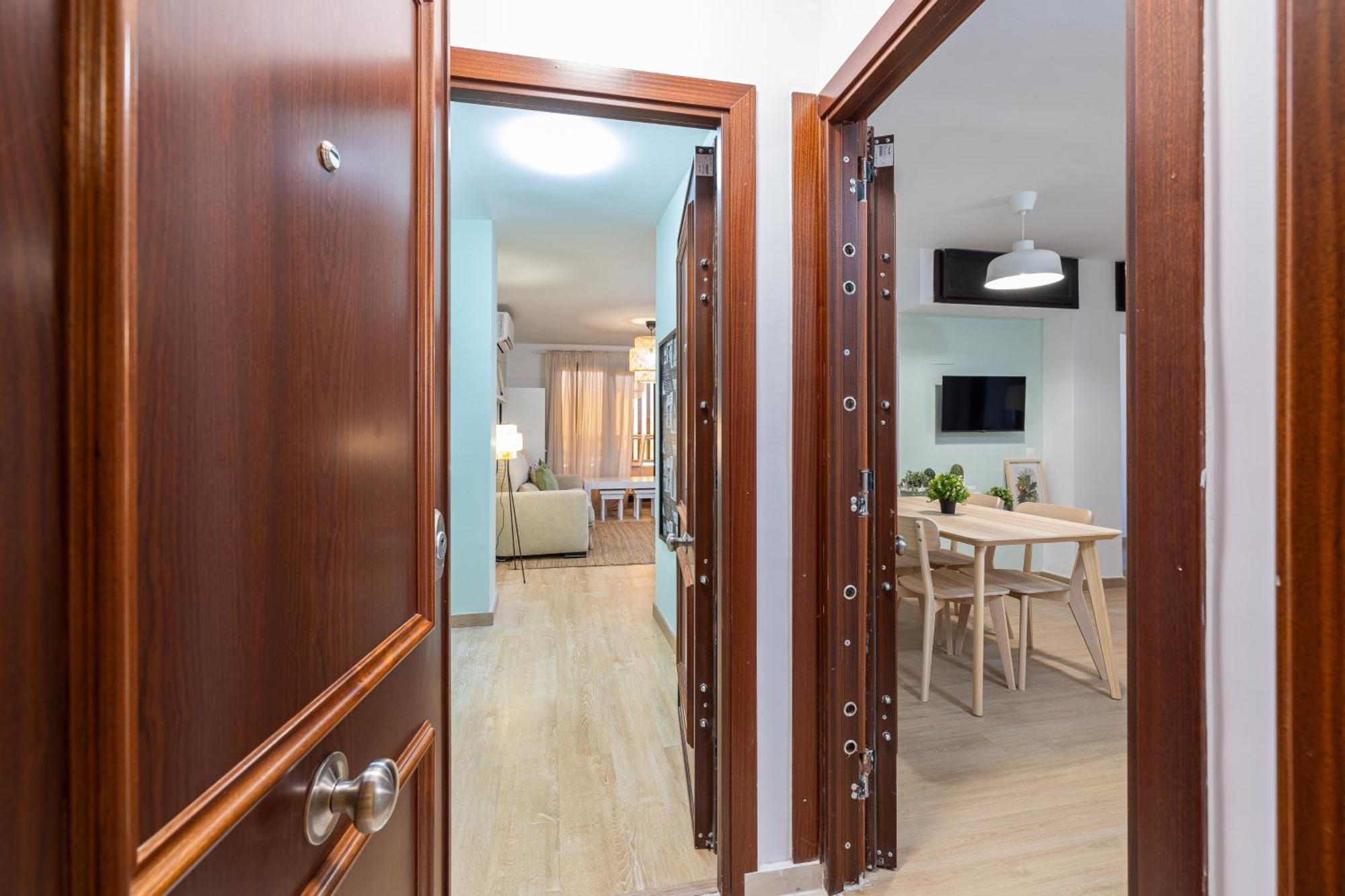 Holidays2Malaga Los Guindos 500 Mts From Beach And Promenade エクステリア 写真